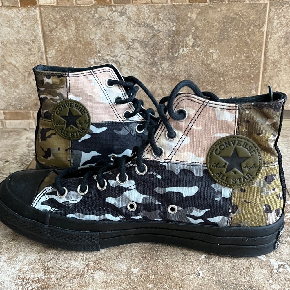Converse Chuck 70 Camouflage High-Top Sneakers Men’s 8, Women’s 10